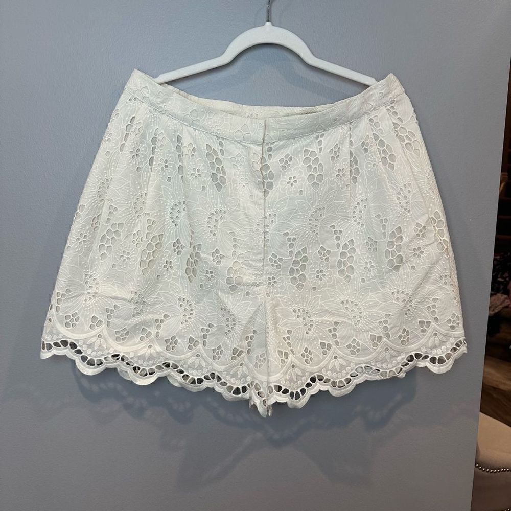 H&M Women’s Cream White Eyelet High-Waist Shorts Size 12 Classic Contemporary